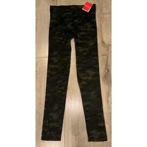 Spanx Leggings Seamless Shaping M NWT Slimming Look At Me Now FL3515 Green Camo